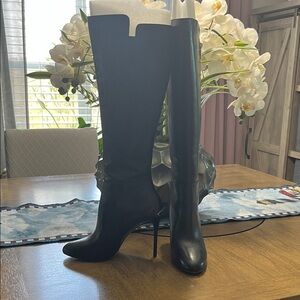 Michael Kors Clara Leather Boots – Black – Size 8M – New in Box